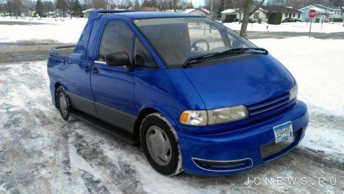 Toyota Previa ������ � ���� ������������ �������� �������